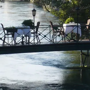 Les Terrasses De David Et Louisa Hotel